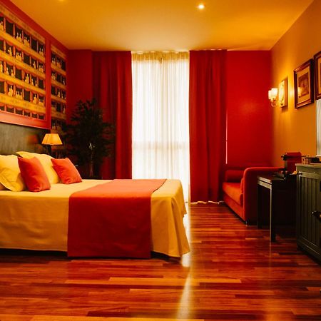 Hotel Vinicola Real-200 Monges Albelda De Iregua Dış mekan fotoğraf